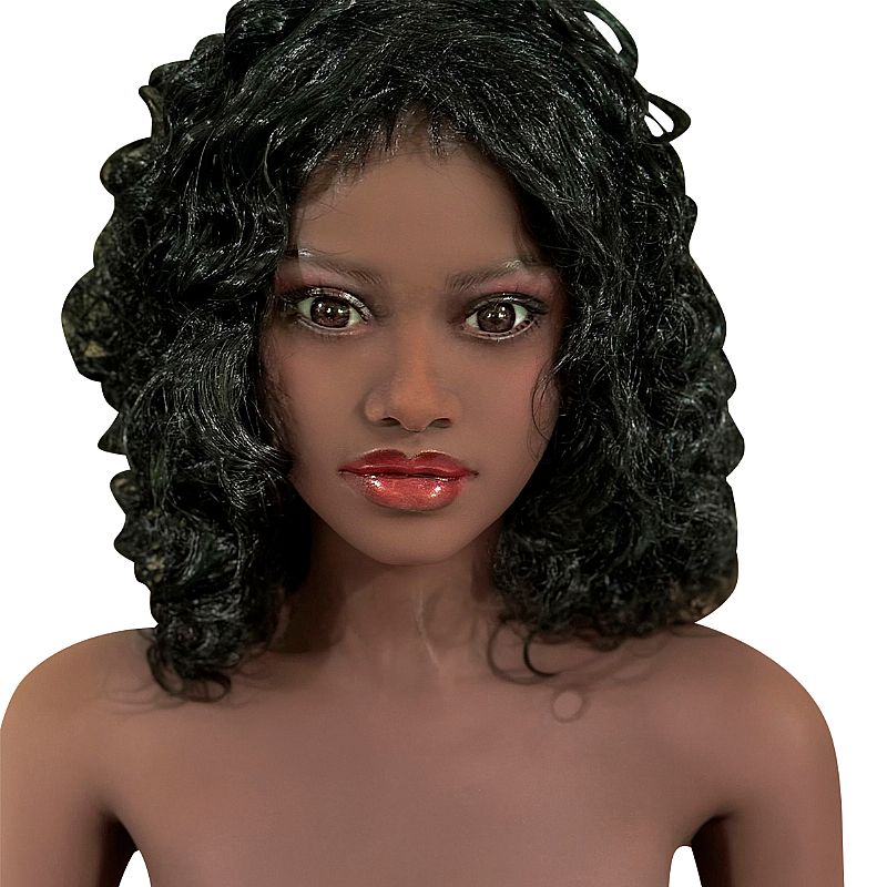 Boneca Sexual TPE Patrícia, com Sucção e Voz, foto 12 de 13